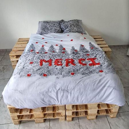 Bed and Breakfast Zen In Loft Embry Exterior foto